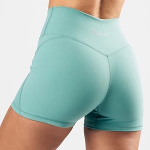 Alphalete Surface Power Shorts